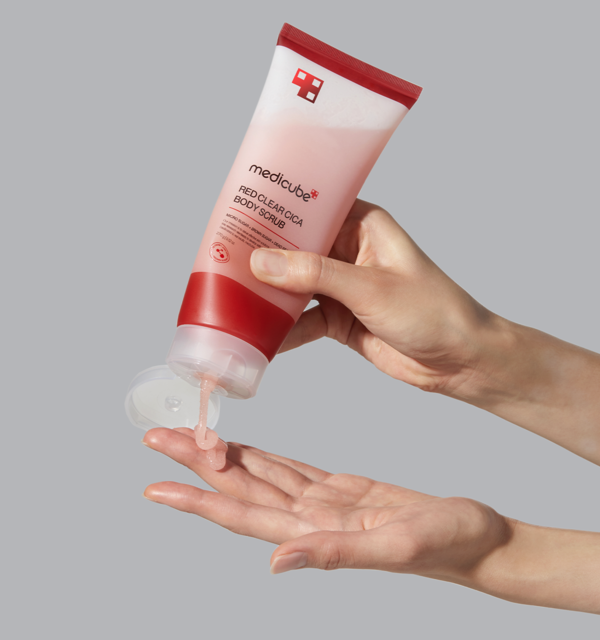 MEDICUBE Red Clear Cica Body Scrub 200ml